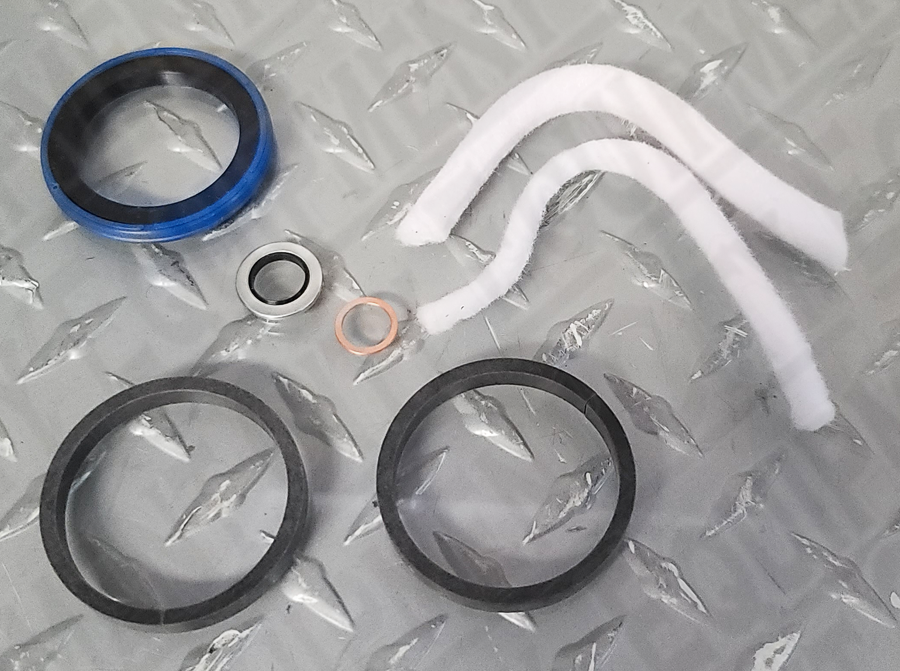 BH-7100-76 (Ref 83339) for Ammco / Pearson Seal Kit for Cylinder 82803 by Massey Ferguson